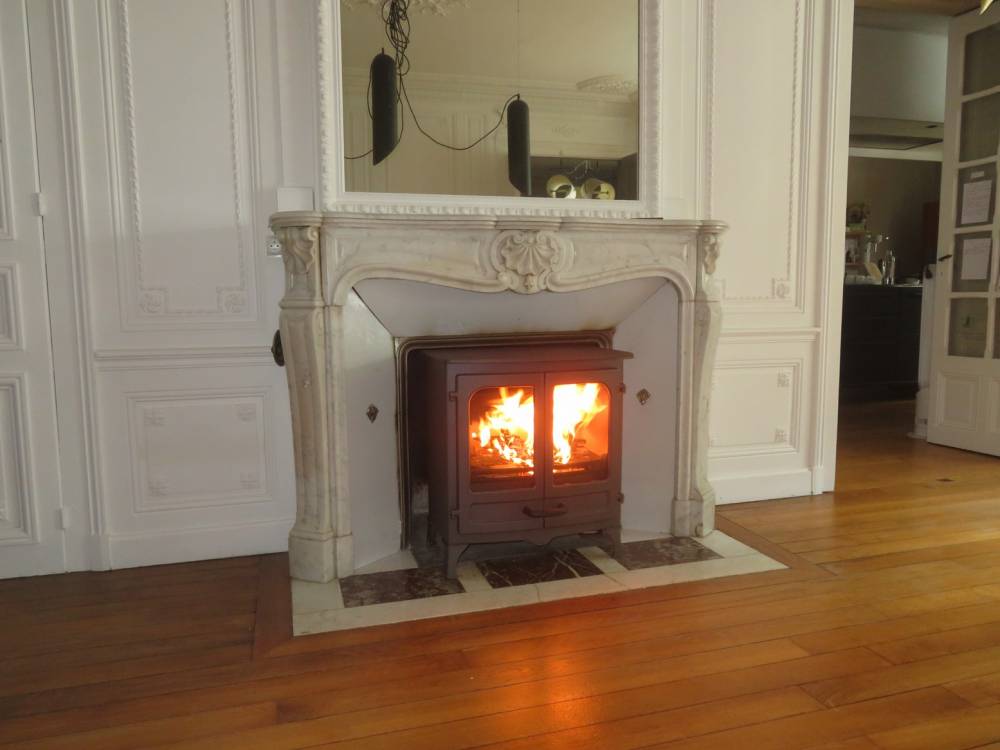 CHARNWOOD-Island 2